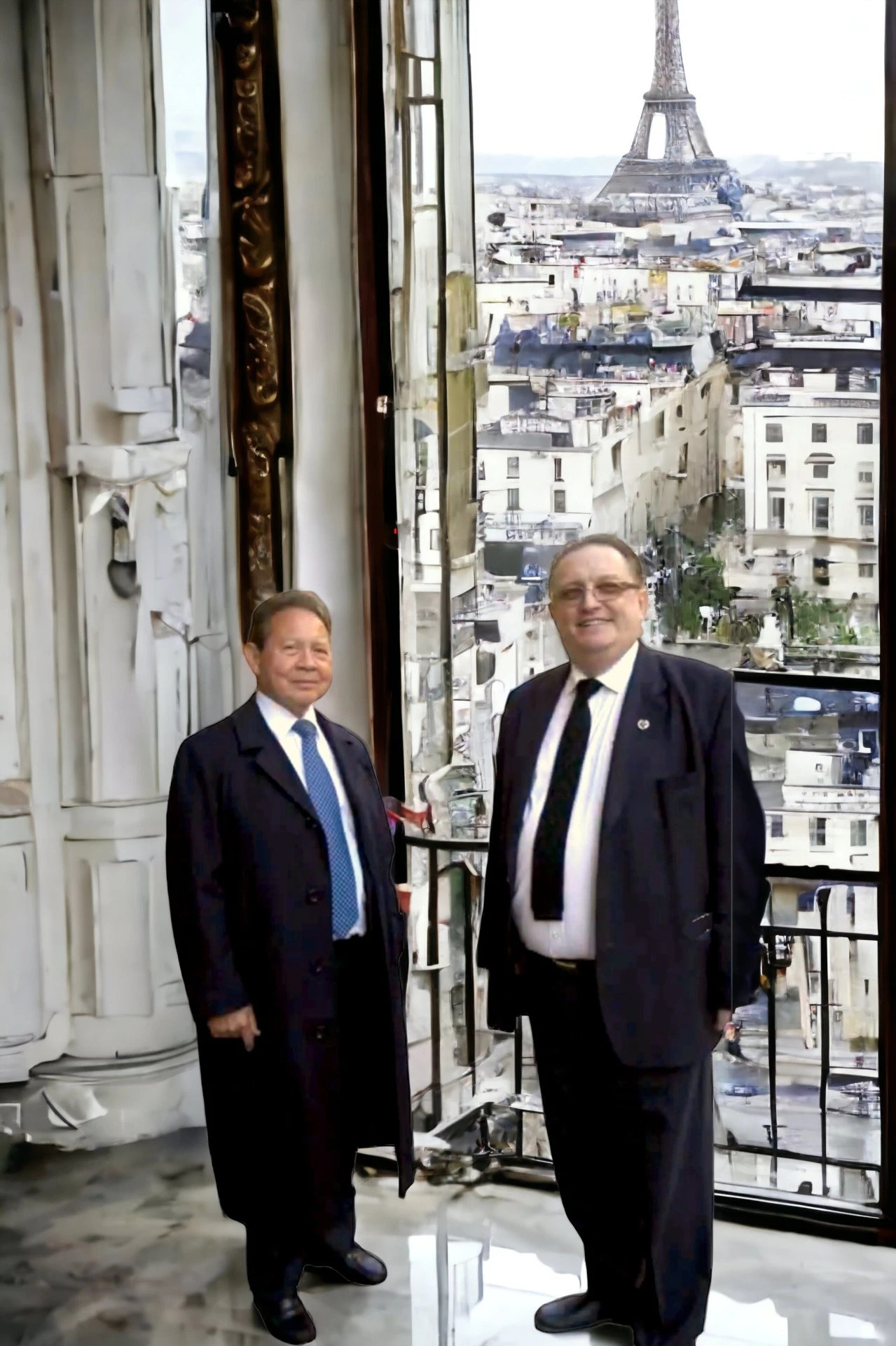 Honorary President of FISM - Eric Eswin med Stefan Haglund på okänd ort 